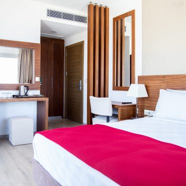 Ege’nin eşsiz güzellikleri ile çevrili, unutulmaz bir tatil…